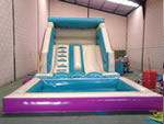 Renting de Castillos hinchables para piscinas