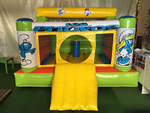 Castillo hinchable peque�o modelo pitufos para renting